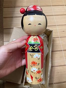Amazon | 伝統こけし近代こけし 装い 真一郎作 高さ約21cm 民芸